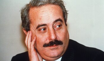 l’eredita-di-giovanni-falcone:-10-libri-per-scoprirla-e-comprenderla