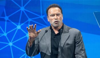 palestra,-cinema-e-politica:-il-sogno-americano-secondo-arnold-schwarzenegger