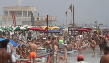 70-bambini-in-ospedale,-chiuse-due-spiagge-per-il-rotavirus