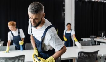 offerte-di-lavoro-per-dipendenti-non-qualificati:-i-ruoli-piu-richiesti