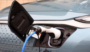 auto-elettriche,-in-arrivo-nuovo-bonus:-come-richiederlo