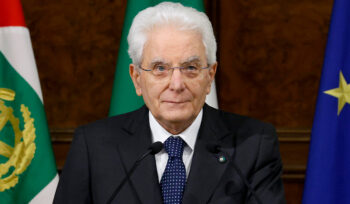 mattarella-firma-il-ddl-sulla-carne-sintetica,-ma-l’ue-blocca-la-legge