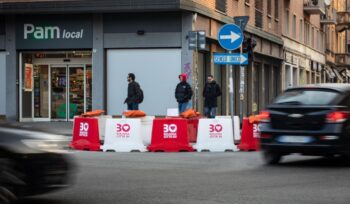 bologna-a-30-km/h,-mit-stoppa-il-limite:-“problemi-superiori-ai-benefici”