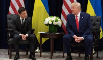 trump-pronto-ad-andare-in-ucraina-per-fermare-la-guerra-in-24-ore.-zelensky:-“venga-a-kiev-e-lo-faccia”