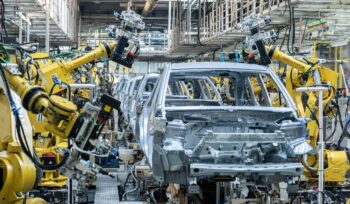 auto,-al-via-la-joint-venture-tra-renault-e-geely-per-la-creazione-di-motori-ibridi