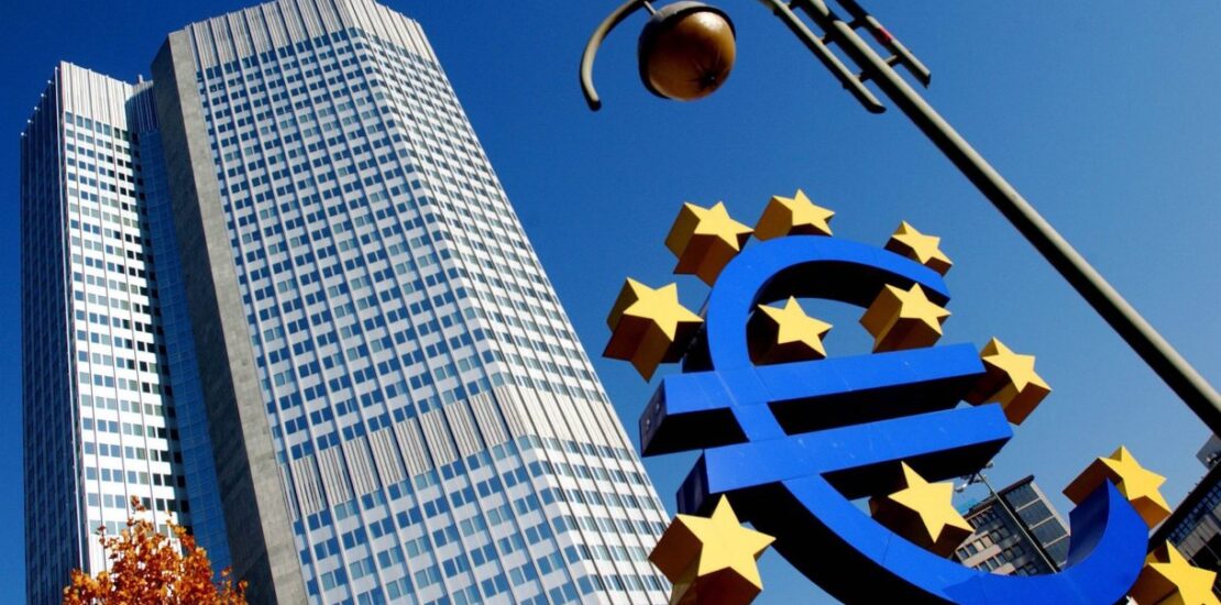 euro-in-calo-dopo-le-elezioni-europee,-si-avvicina-la-parta-con-il-dollaro