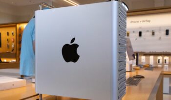 l’ue-rallenta-apple,-rinviato-il-lancio-dell’intelligenza-artificiale