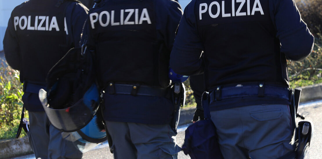 concorso-per-1.306-allievi-agenti-della-polizia-di-stato:-i-requisiti-e-le-prove