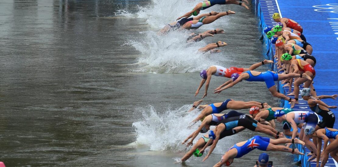 l’atleta-claire-michel-malata-dopo-il-tuffo-nella-senna:-il-belgio-ritira-una-squadra