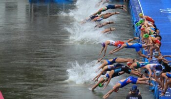 l’atleta-claire-michel-malata-dopo-il-tuffo-nella-senna:-il-belgio-ritira-una-squadra