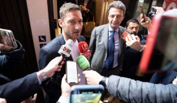 totti-vende-la-sua-immobiliare-agli-israeliani:-affare-da-5-milioni-di-euro-(e-tante-critiche)