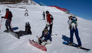 iva-al-5%-per-le-lezioni-di-sci-e-snowboard,-quali-sono-i-corsi-invernali-agevolati-dal-fisco