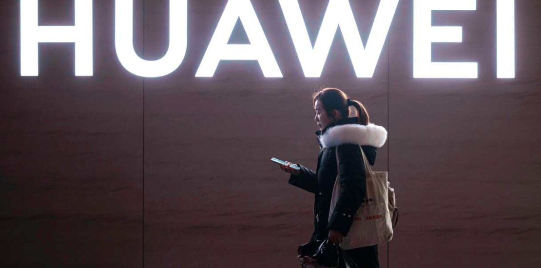 non-solo-iphone,-il-contro-evento-di-huawei-e-la-guerra-(silenziosa)-a-apple