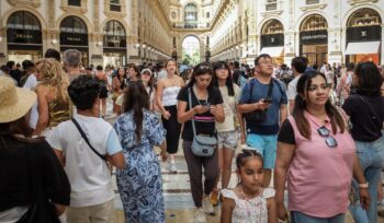 turisti-stranieri-da-record-in-italia,-spesa-da-6-miliardi-di-euro-a-settembre