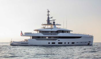 m/y-frette:-un-superyacht-che-nasce-come-un-completo-…-cucito-su-misura!