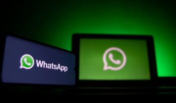 whatsapp-introduce-le-trascrizioni-dei-messaggi-vocali,-la-novita-di-meta