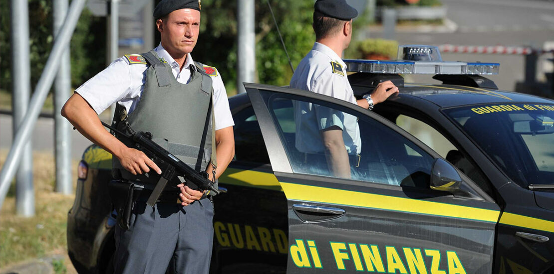 concorso-guardia-di-finanza-2004-per-1.634-allievi,-c’e-il-bando:-requisiti,-eta,-punteggi