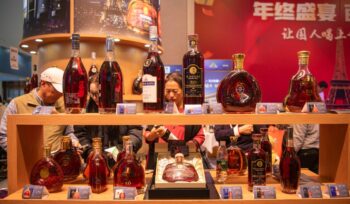 la-guerra-dei-dazi-tra-ue-e-cina-sul-brandy-e-arrivata-a-un-punto-di-non-ritorno-(per-ora)